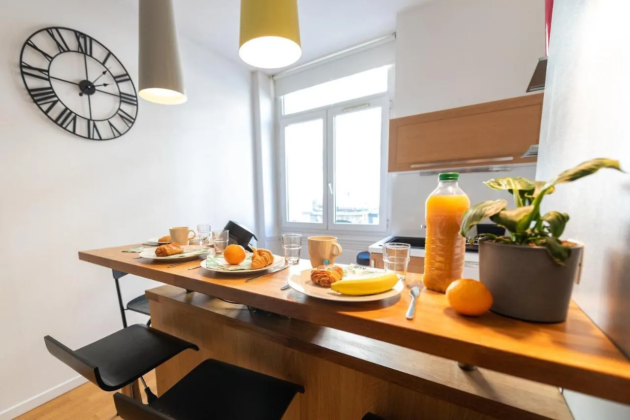 Apartment Kasa Amazur - Centre Ville & Cosy Saint-Etienne